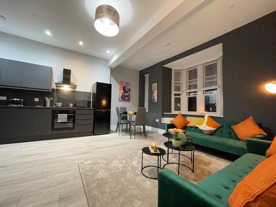 The Colourful Loft *